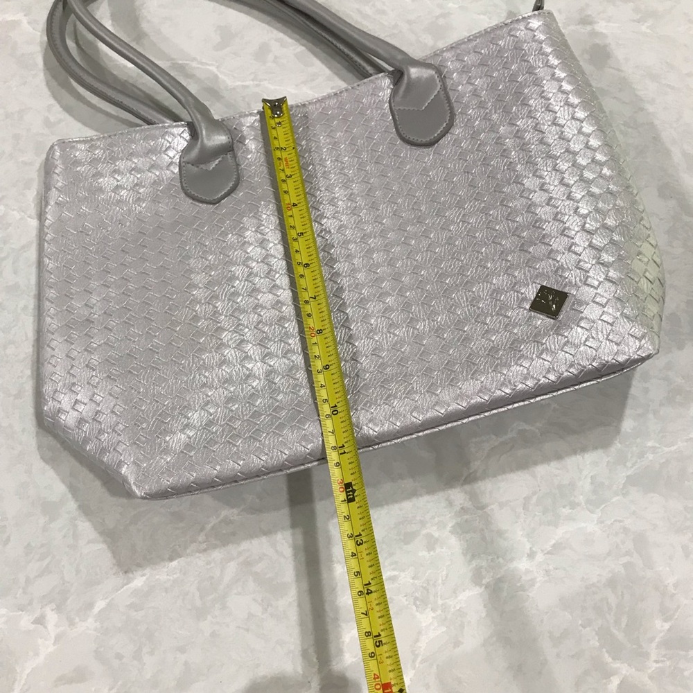 Shoulder bag - Picture 4 of 9